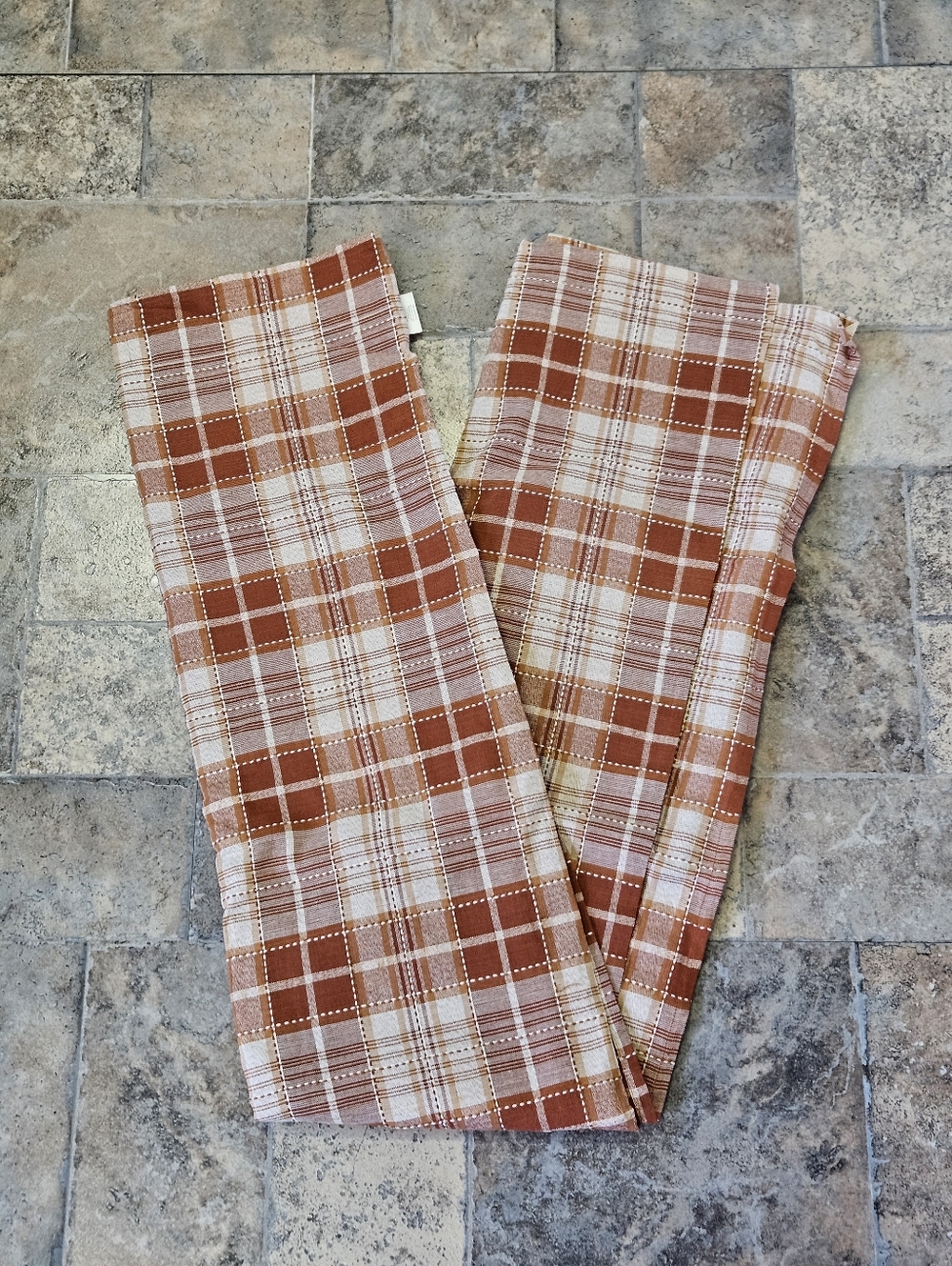 Cottage Classic Linens Plaid Tablecloth 60X84